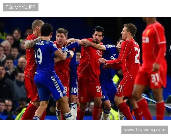 北德容与南佩佩的巅峰对决谁将成为足球场上的新传奇