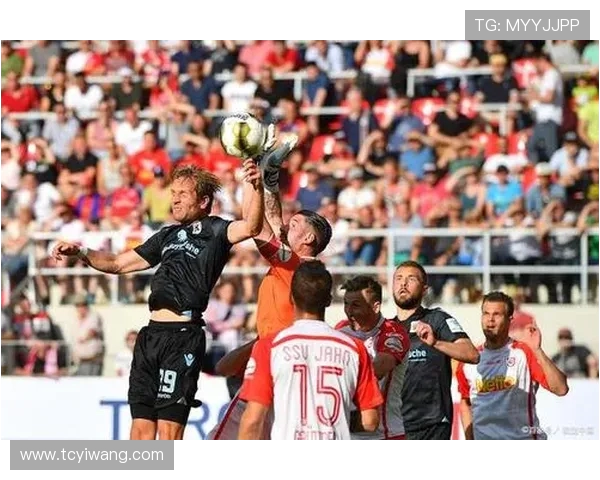 雷根斯堡与海登激战正酣谁能在这场对决中笑到最后