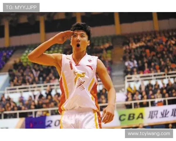 韩硕:从篮球场到商业舞台的全能转型之路与成功秘诀解析